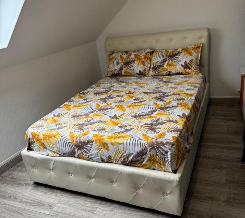 Photo of Others in Etampes