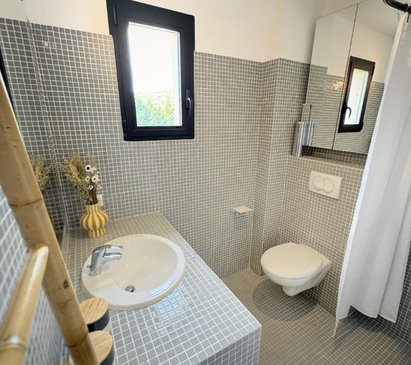 Photo of Bathroom in Eyguieres