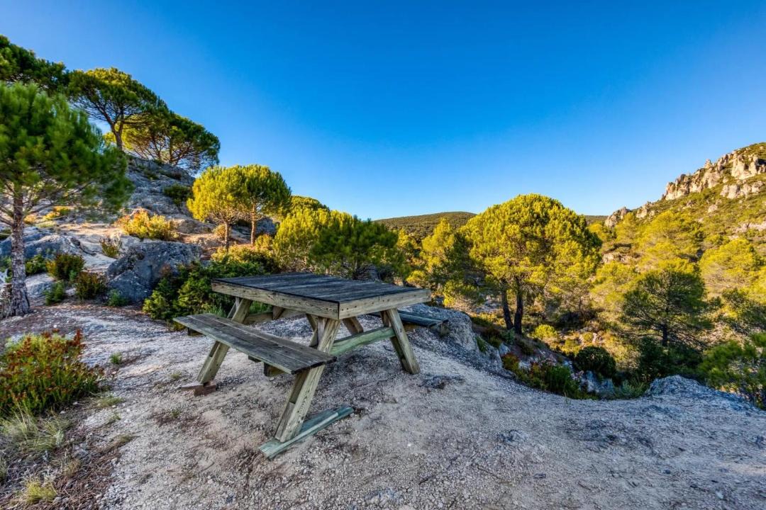 Photo of Others in Moureze