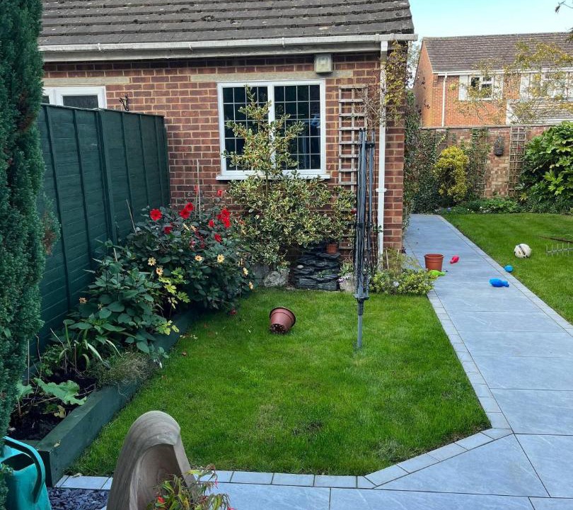 Photo of Others in Seer Green