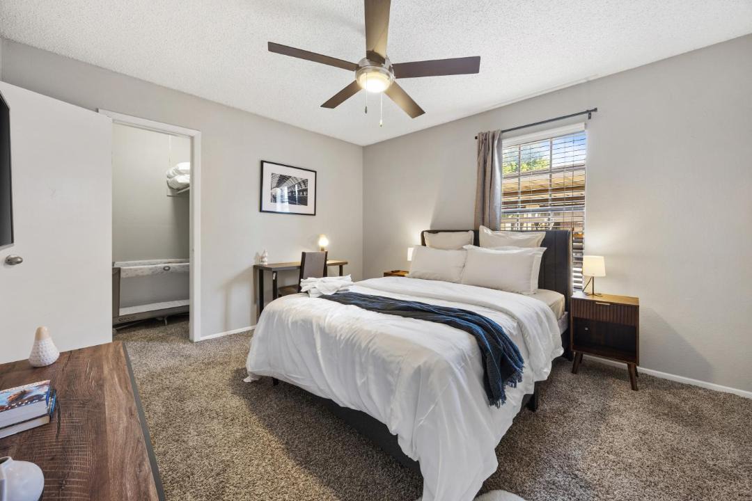 Photo of Bedroom in Far North Dallas