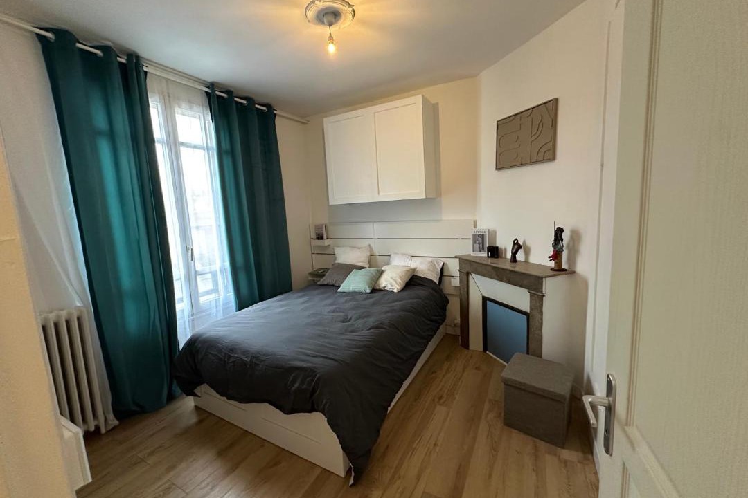 Photo of Bedroom in Persan