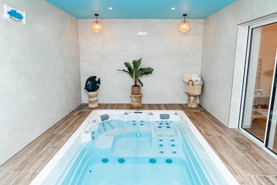 Photo of Others in Mouroux