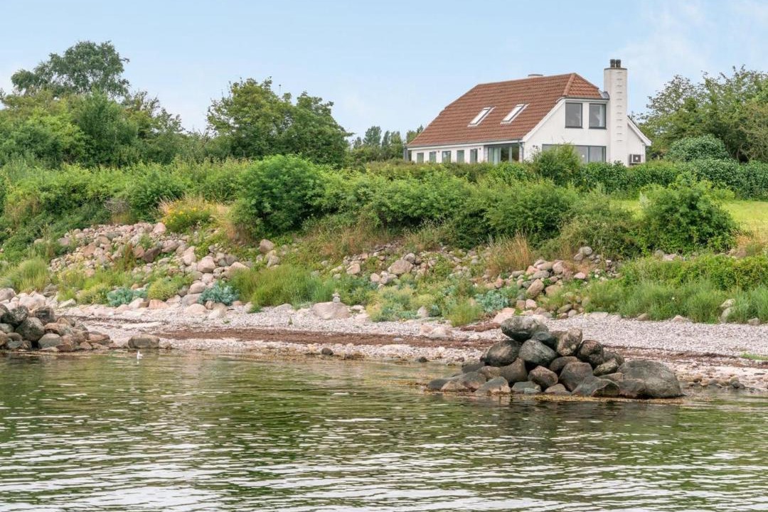 Photo of Others in Helnæs By