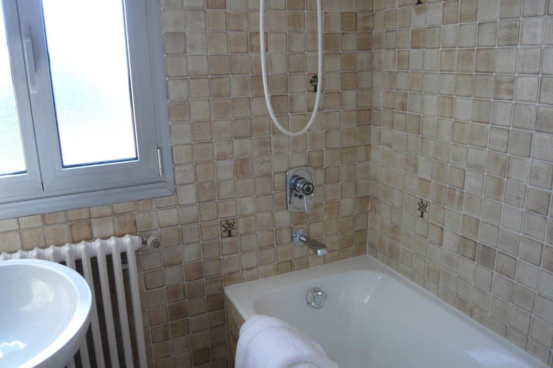 Photo of Bathroom in Le Blanc-Mesnil