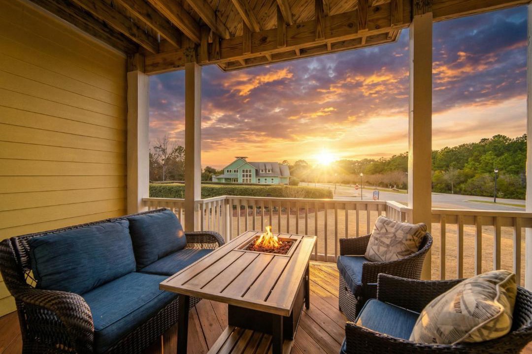 Photo of Patio Balcony in Bermuda Bay