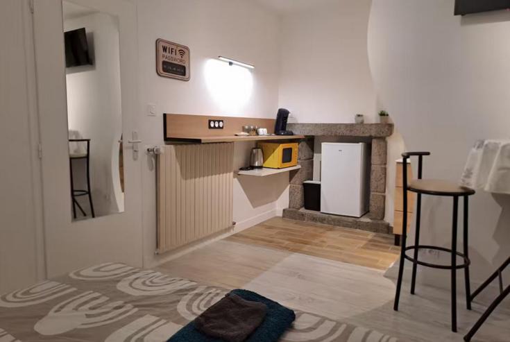 Photo of Others in Yffiniac