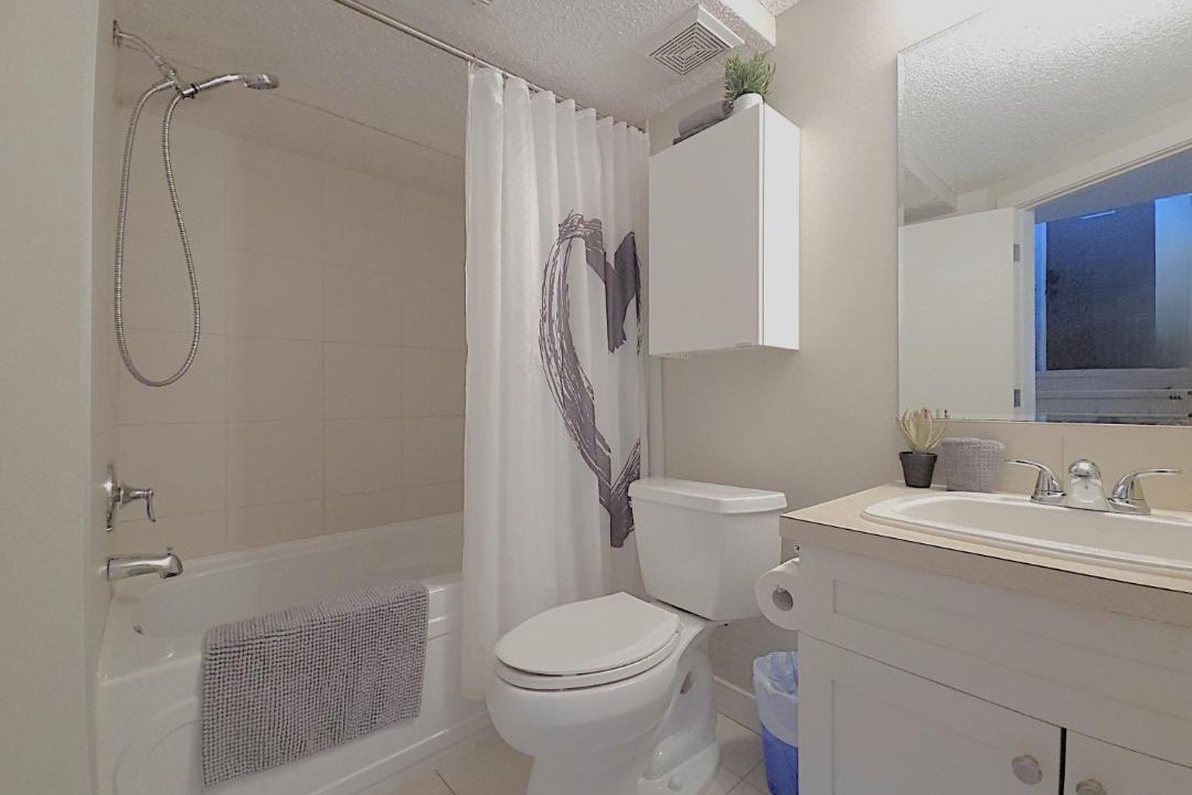 Photo of Bathroom in Tuxedo Park