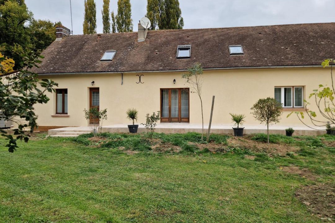 Photo of Others in Sarge-les-le-Mans