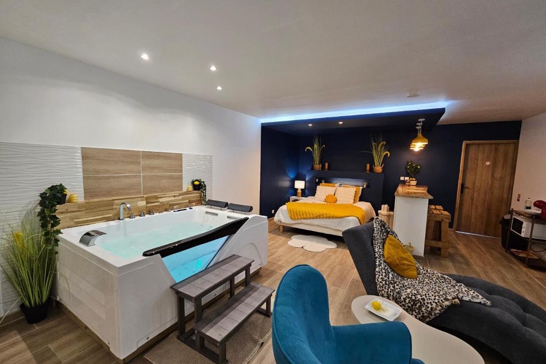 Photo of Others in La Bassee