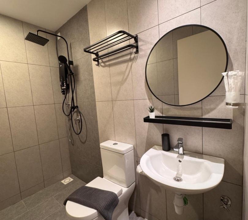 Photo of Bathroom in Kampung Bangkong