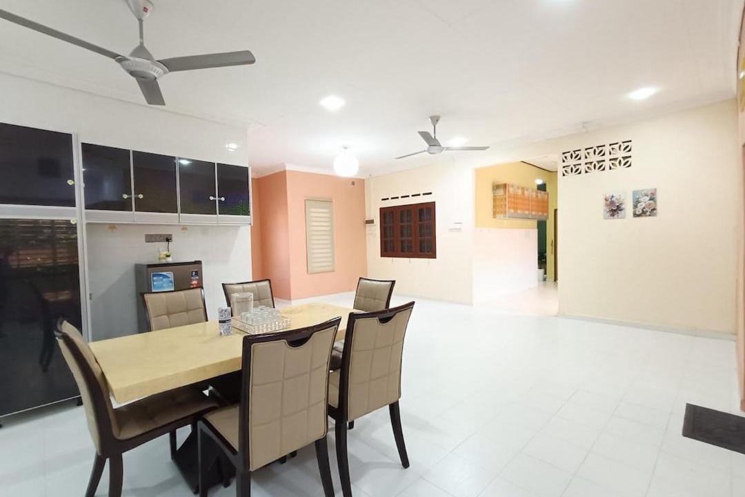 Photo of Others in Gong Samak