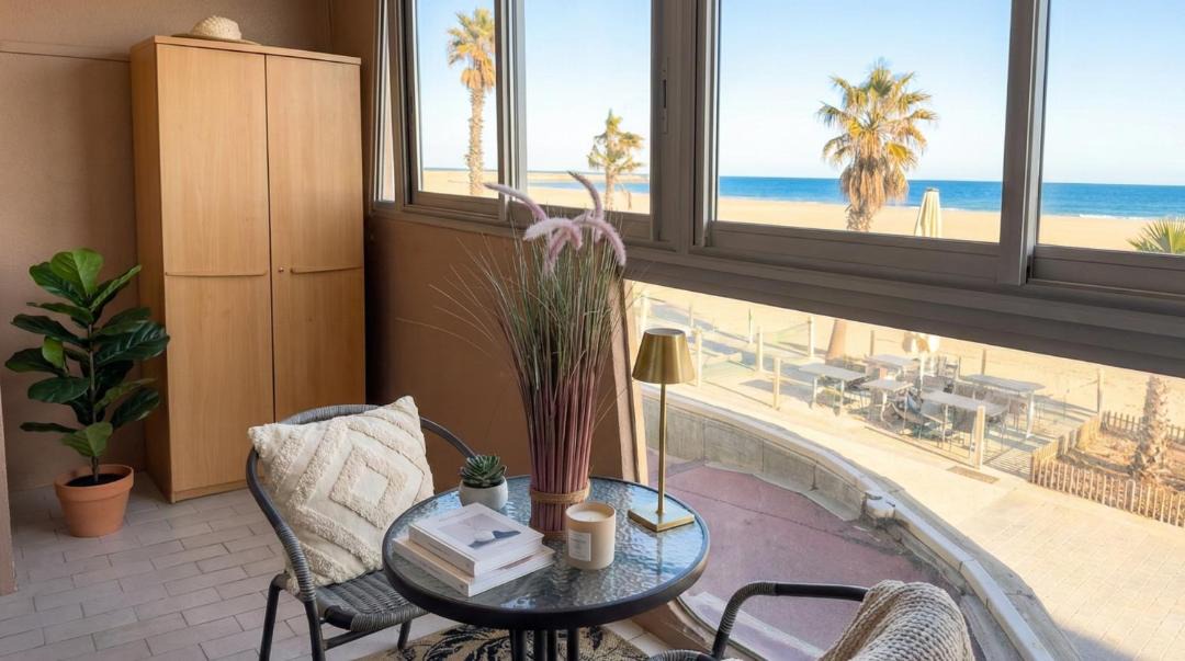 Photo of Patio Balcony in La Jetee