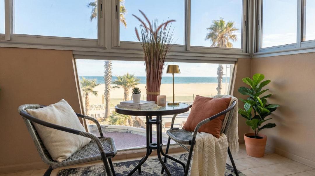 Photo of Patio Balcony in La Jetee