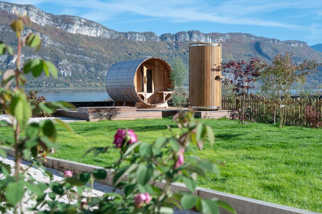 Photo of Others in Conjux