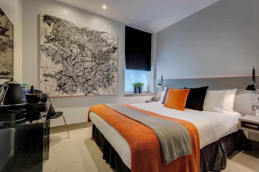 Photo of Bedroom in Hanger Hill