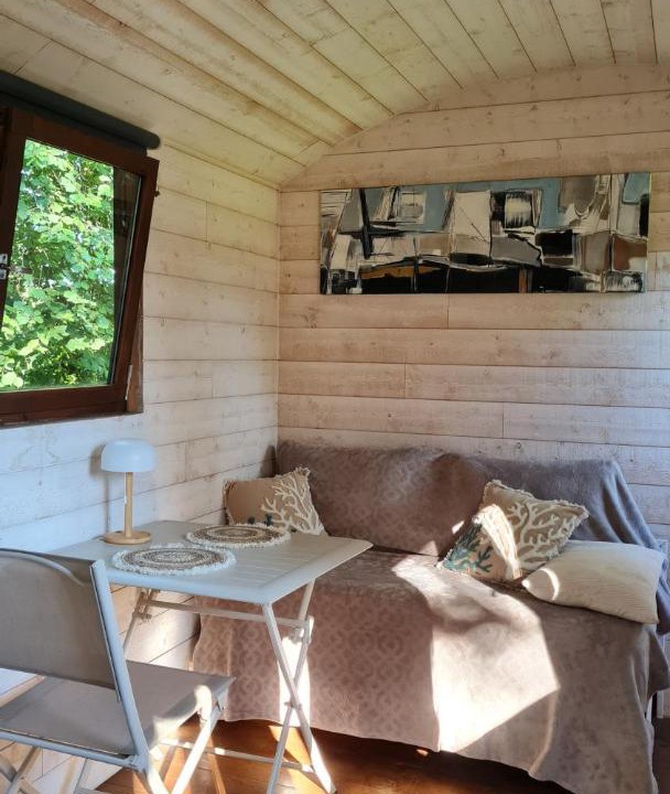 Photo of Others in Locunole