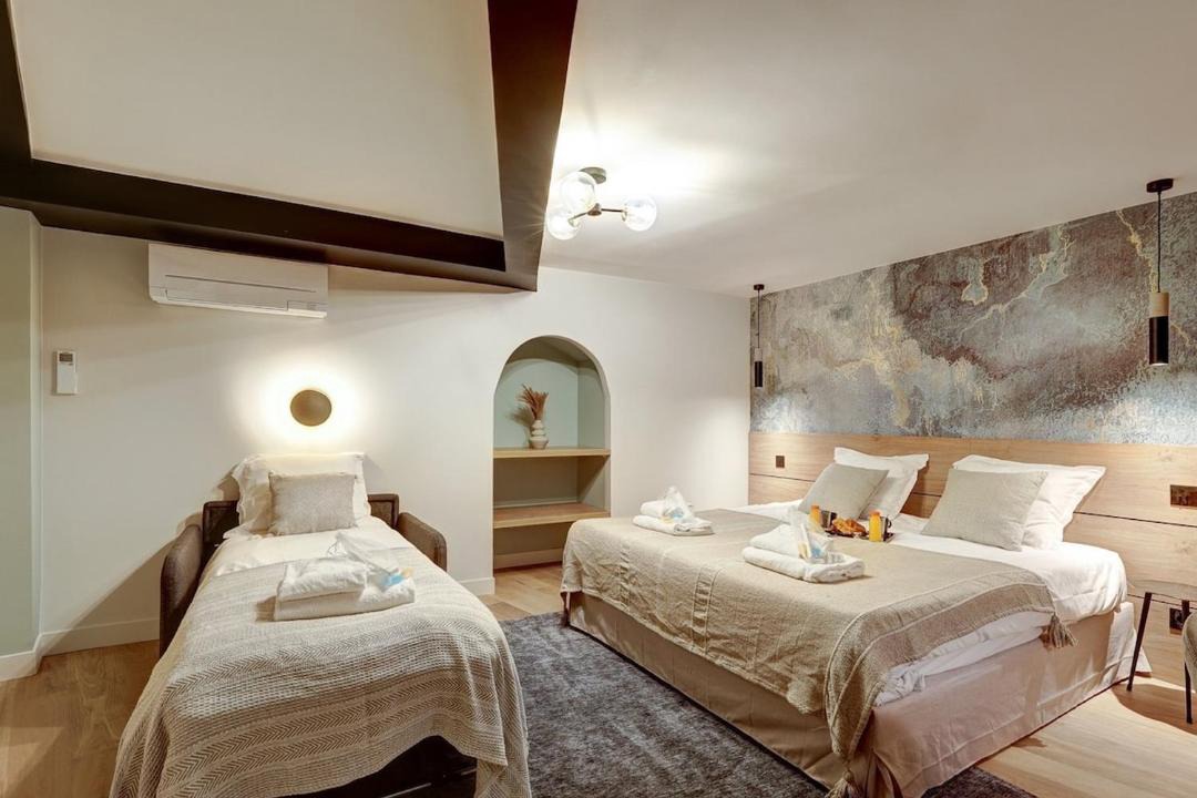 Photo of Bedroom in Saint-Lambert