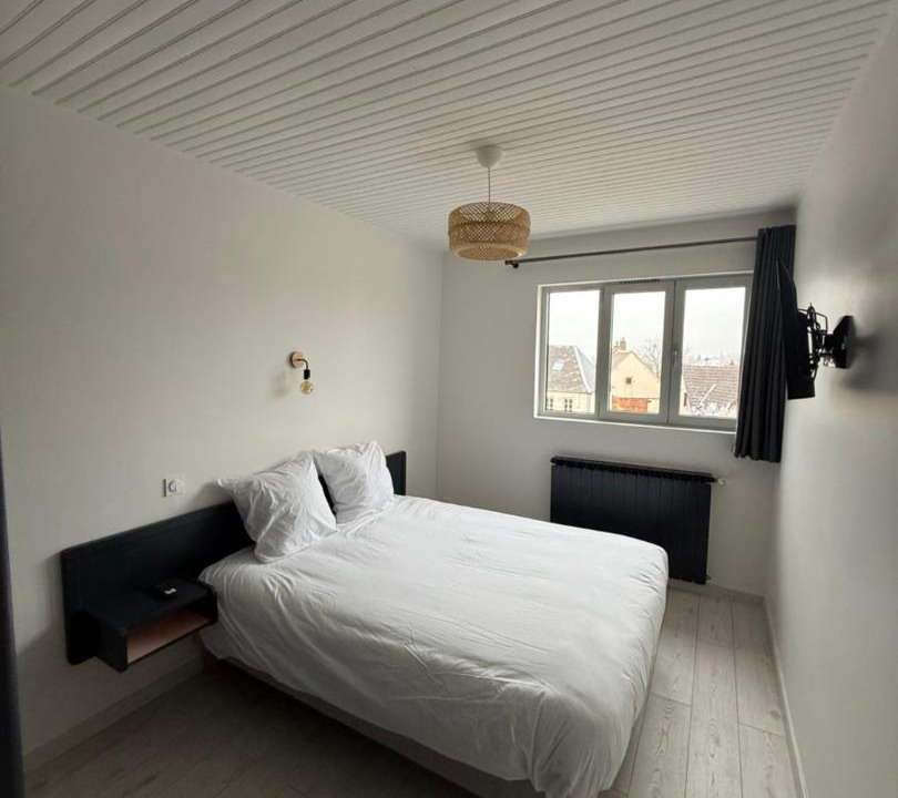 Photo of Bedroom in Saint-Parize-le-Chatel