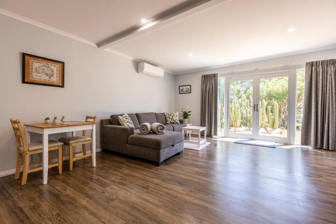 Photo of Others in Bethany