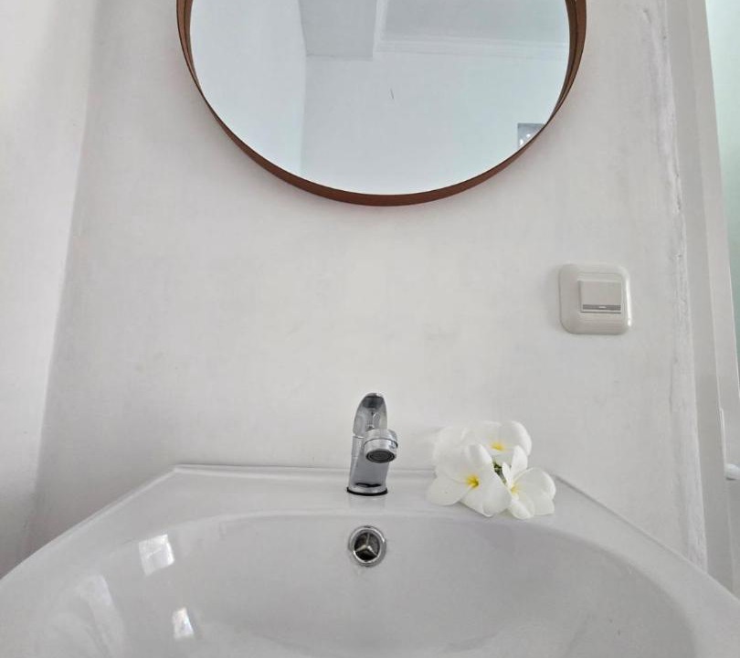 Photo of Bathroom in Kaliasem