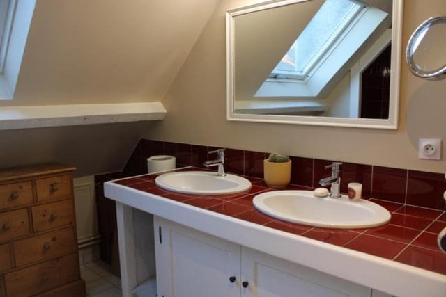 Photo of Bathroom in Saint-Nom-la-Breteche