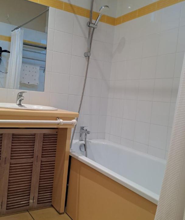 Photo of Bathroom in Saint-Macaire