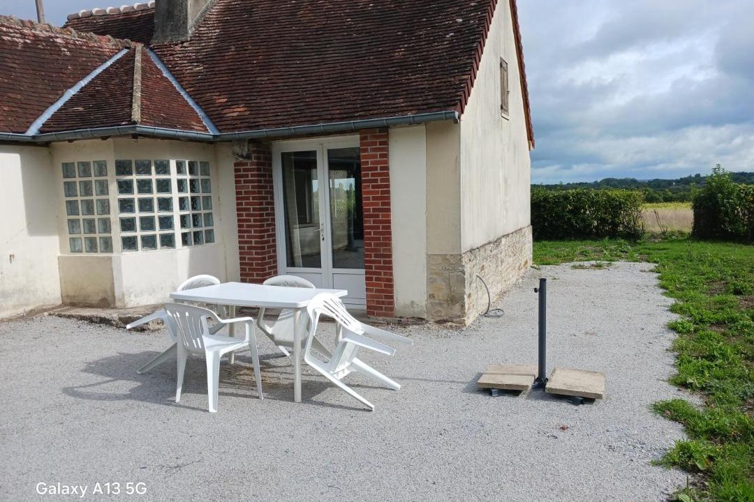 Photo of Others in Silly-en-Gouffern