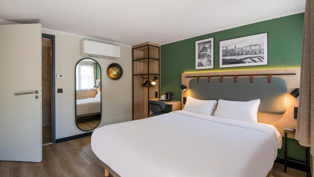 Photo of Bedroom in Brive-la-Gaillarde