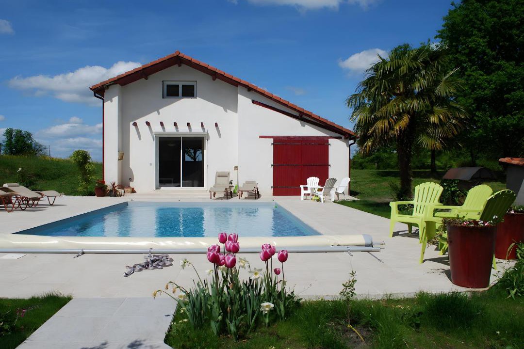 Photo of Others in Garrey