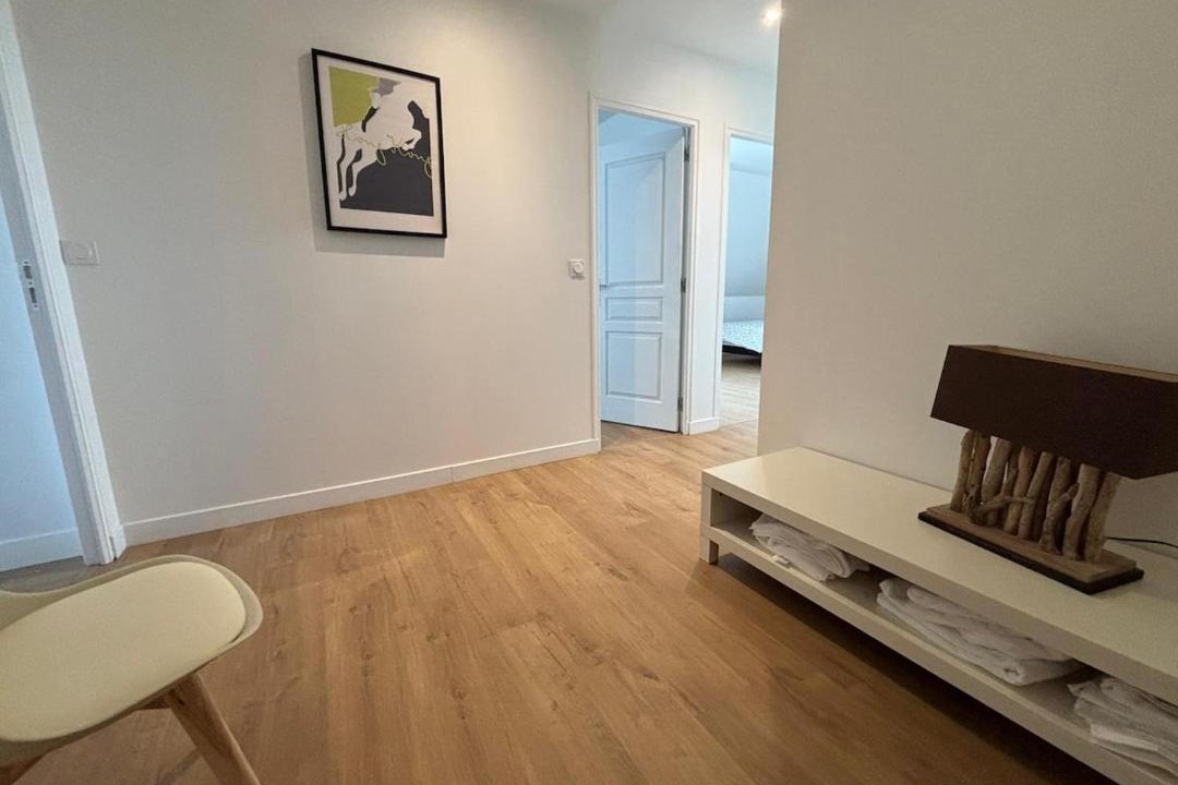 Photo of Others in Cottun