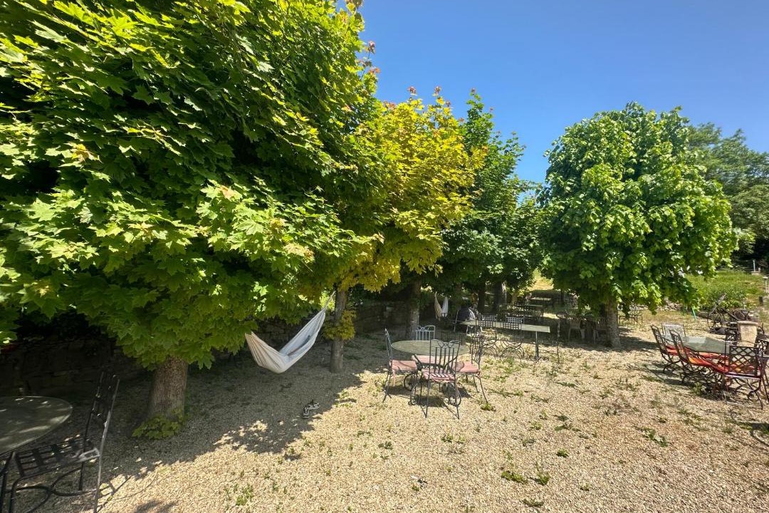 Photo of Others in Malay-le-Petit