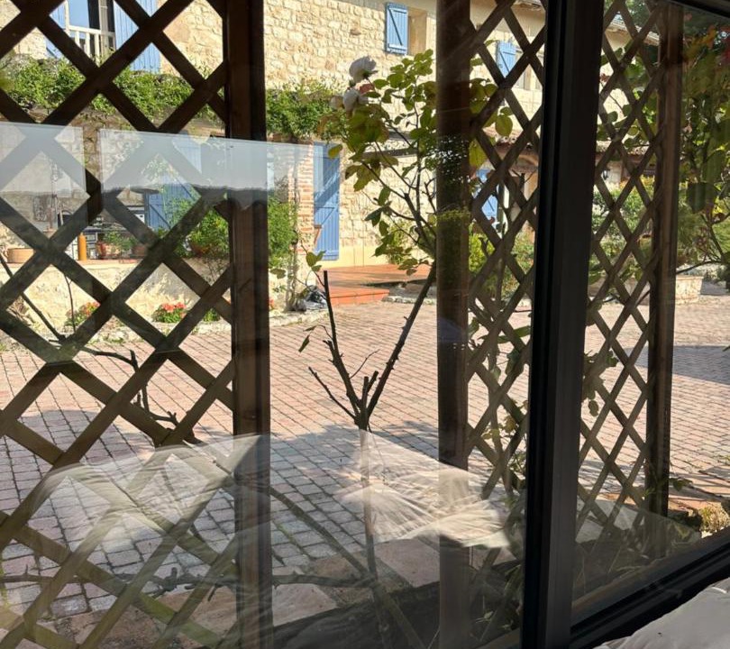 Photo of Patio Balcony in Itzac