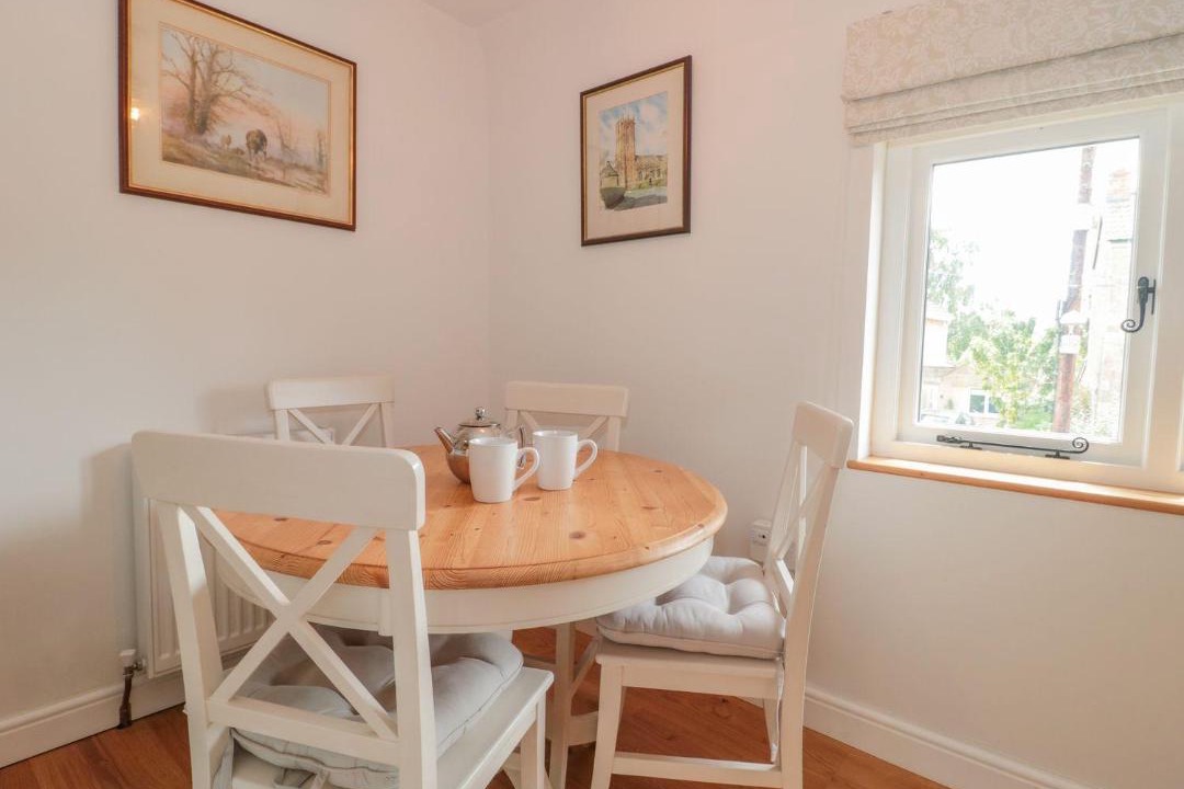 Photo of Others in Norton Sub Hamdon