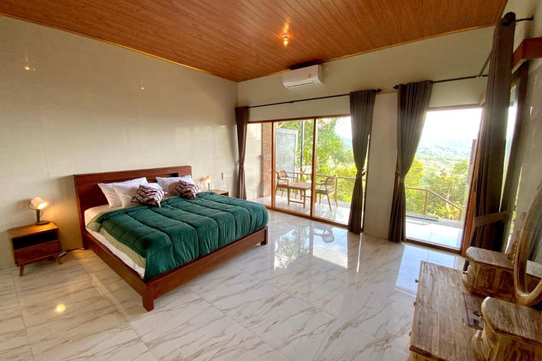 Photo of Others in Sidemen