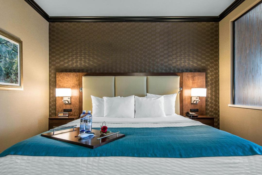 Photo of Bedroom in Garden City
