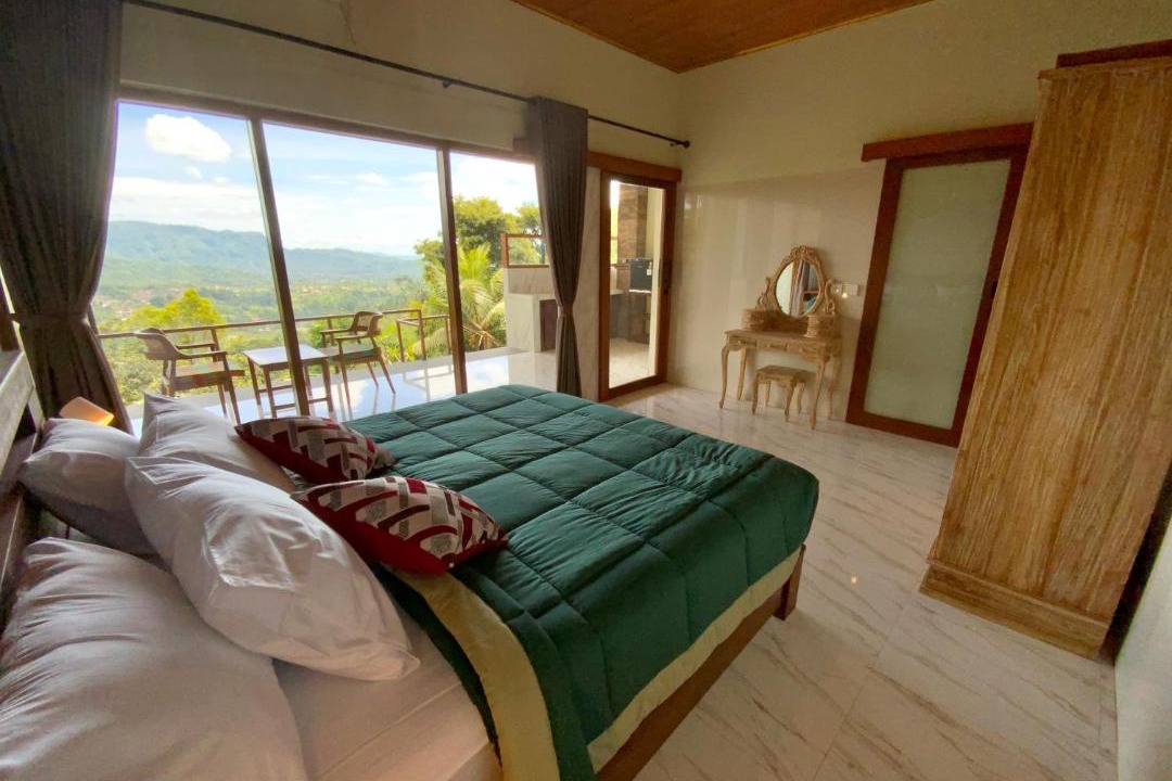 Photo of Others in Sidemen