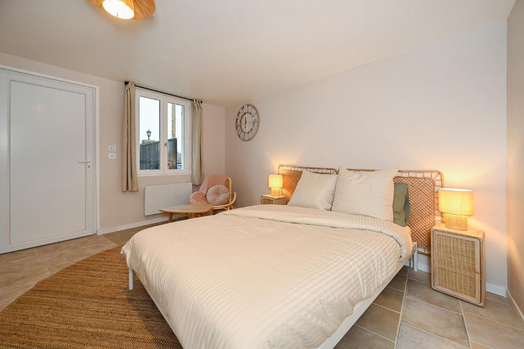 Photo of Others in Chateau-Landon