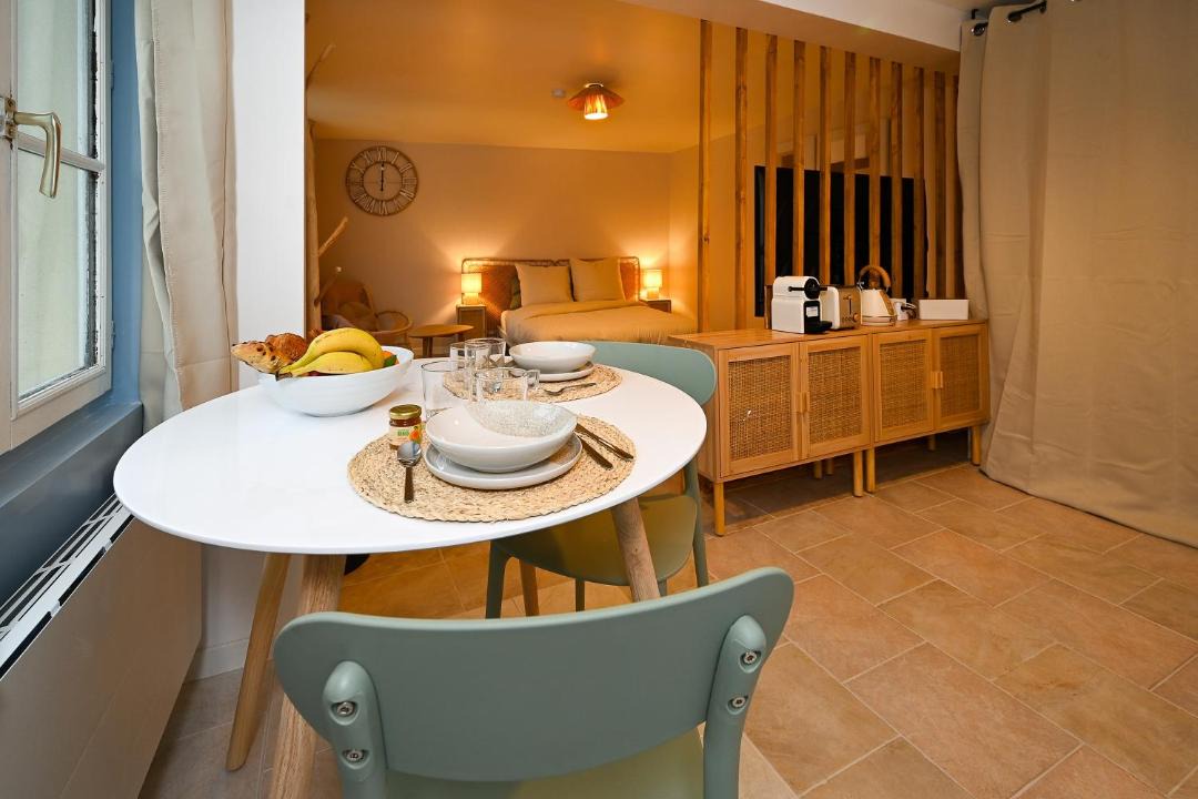 Photo of Others in Chateau-Landon