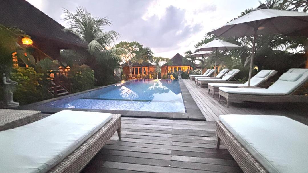 Photo of Others in Mushroom Bay