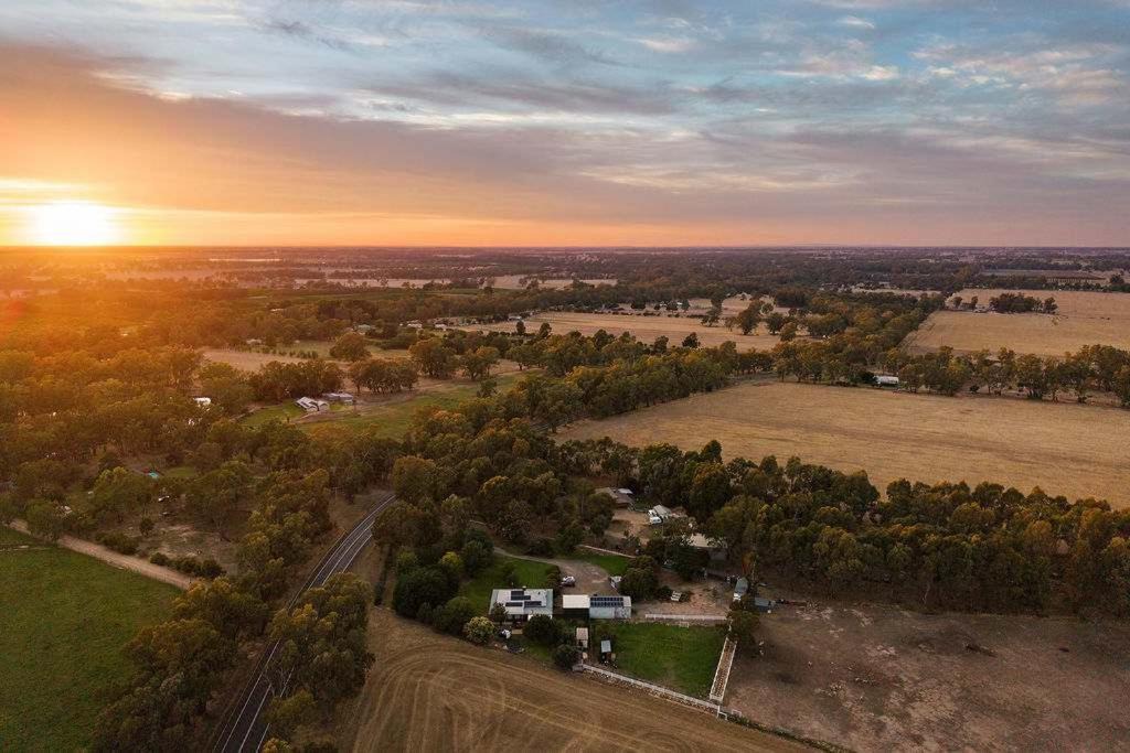 Photo of Others in Koonoomoo