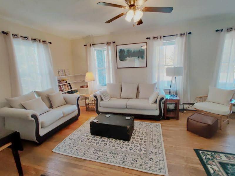 Photo of Livingroom in Millinocket