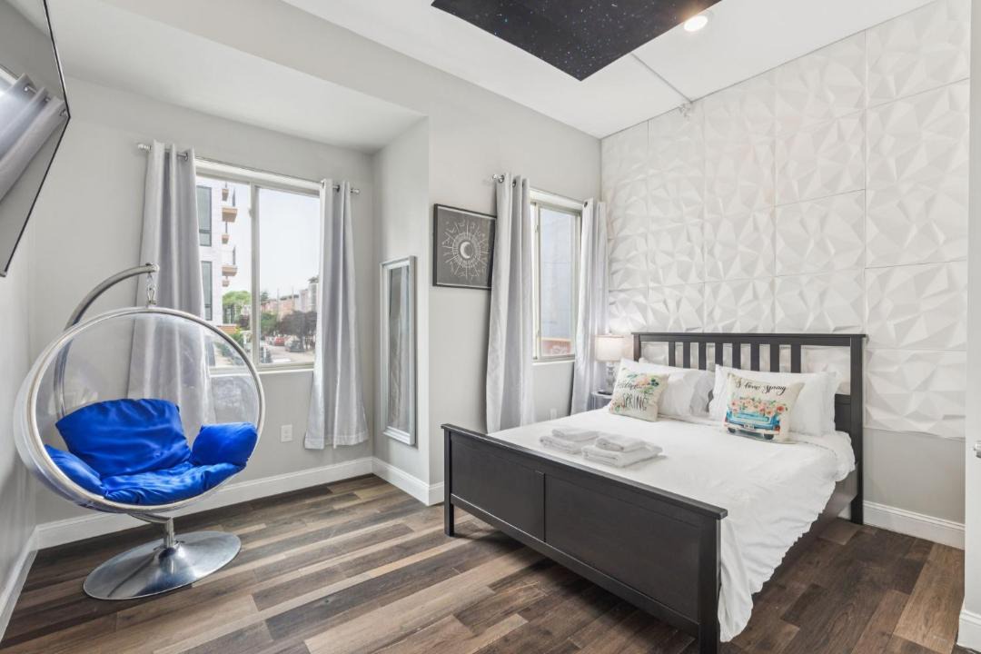 Photo of Bedroom in Fairmount