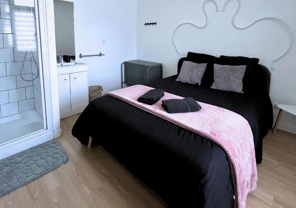 Photo of Bedroom in Saint-Quentin