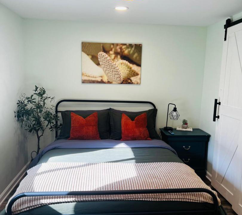 Photo of Bedroom in Candler-McAfee