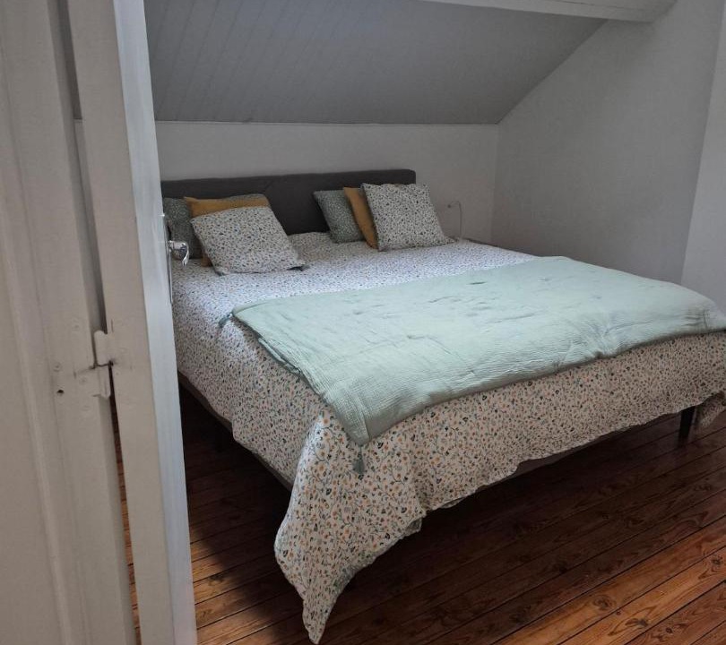 Photo of Bedroom in Cambrai