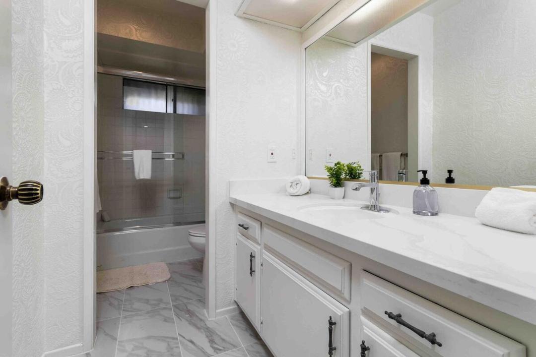 Photo of Bathroom in Hidden Valley