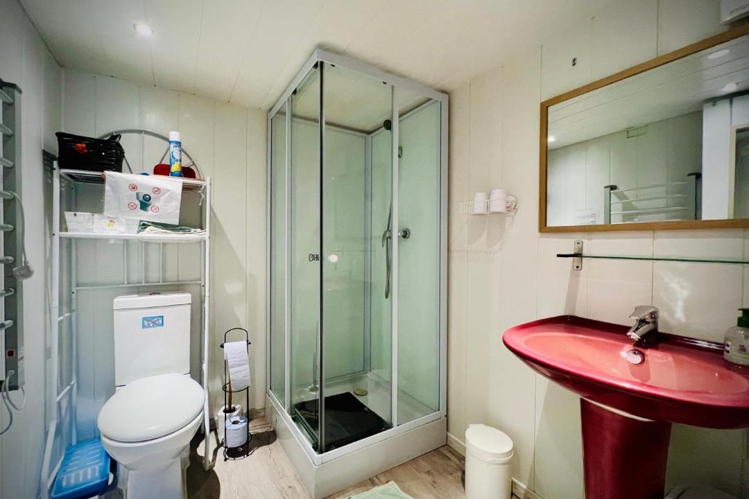 Photo of Others in Gland