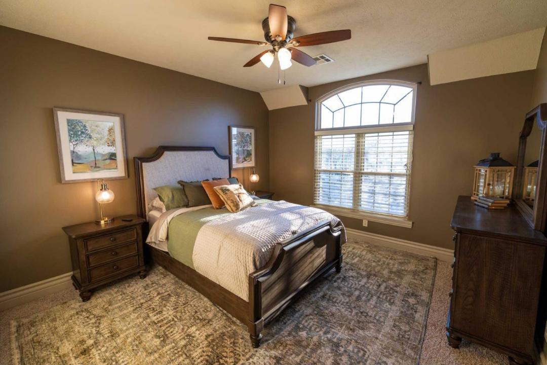 Photo of Bedroom in Salina