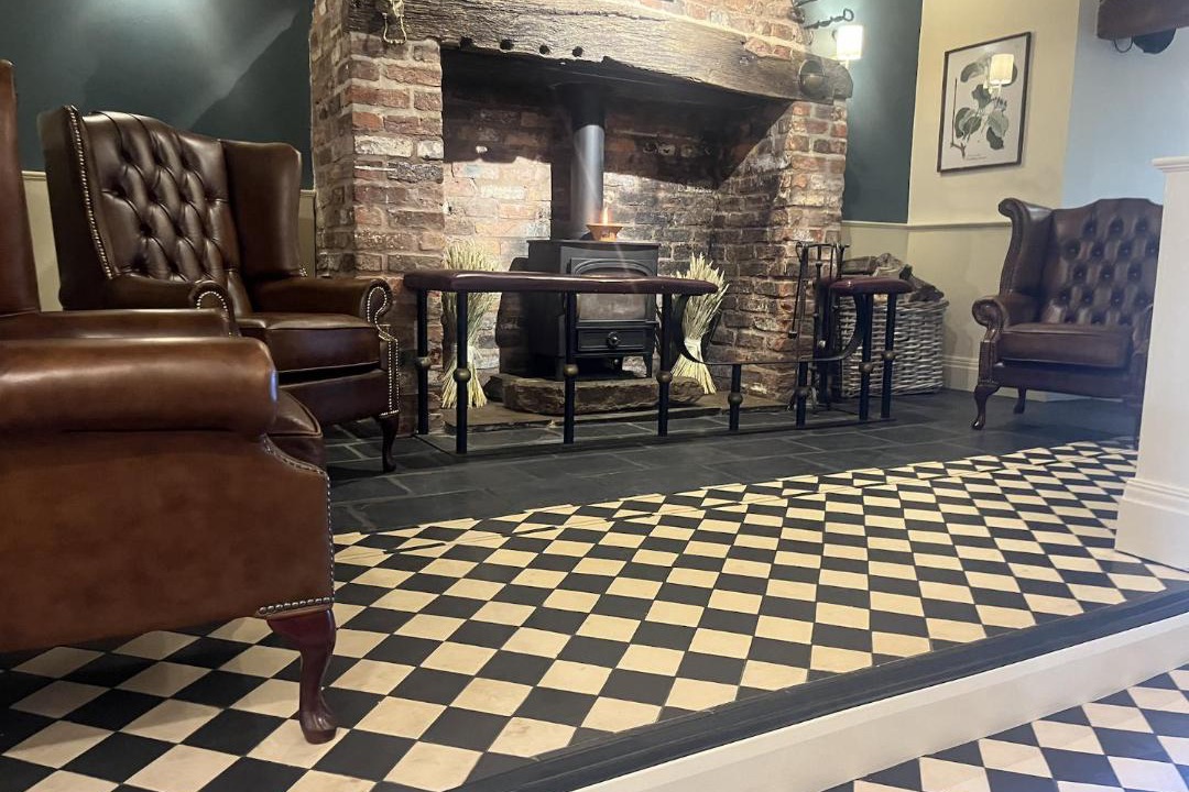 Photo of Others in Onneley